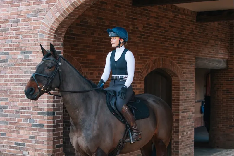 Racesafe MotionLite Back Protector Adults in Long Back Length-2