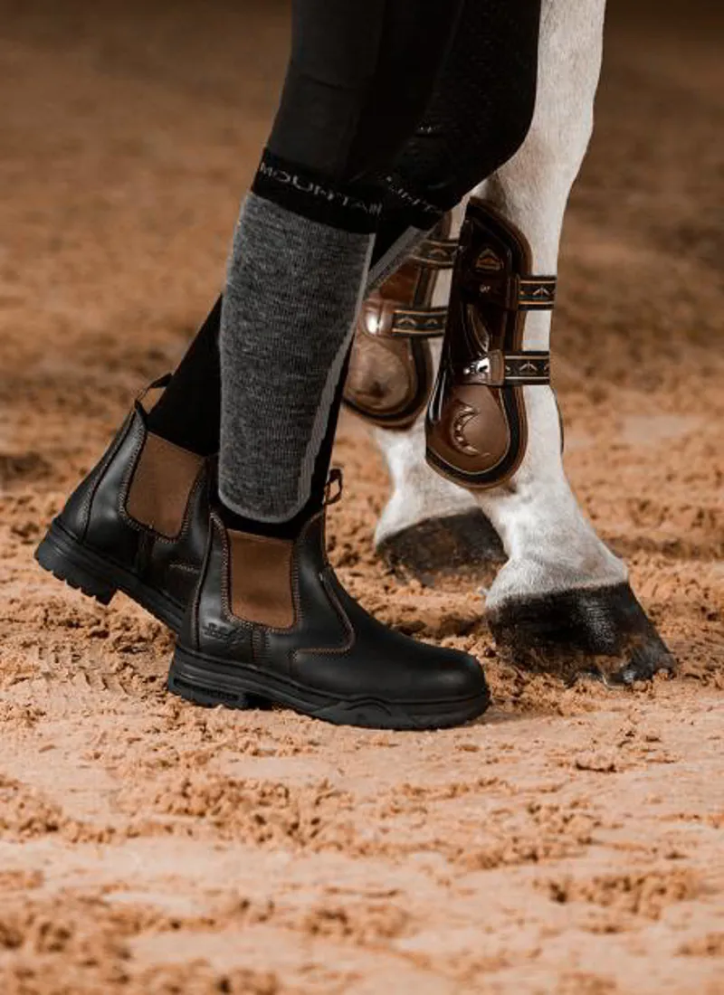 Mountain Horse Protective Jodhpur Boots Unisex Adults in Brown-3