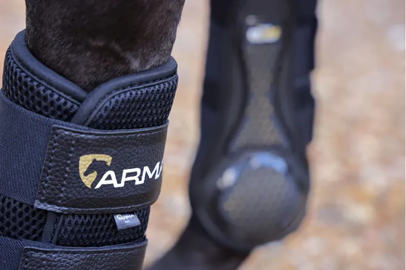 ARMA OXI-ZONE Brushing Boots in Black-4