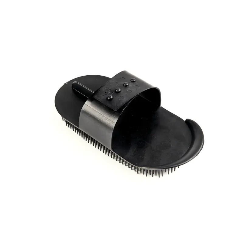 Shires EZI-GROOM Plastic Curry Comb in Black