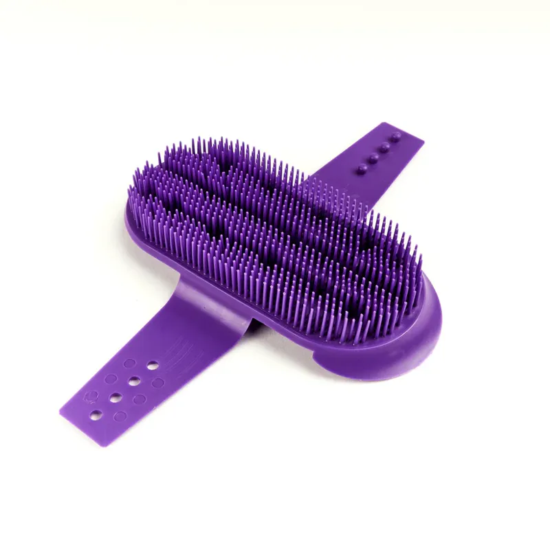 Shires EZI-GROOM Plastic Curry Comb in Purple-1