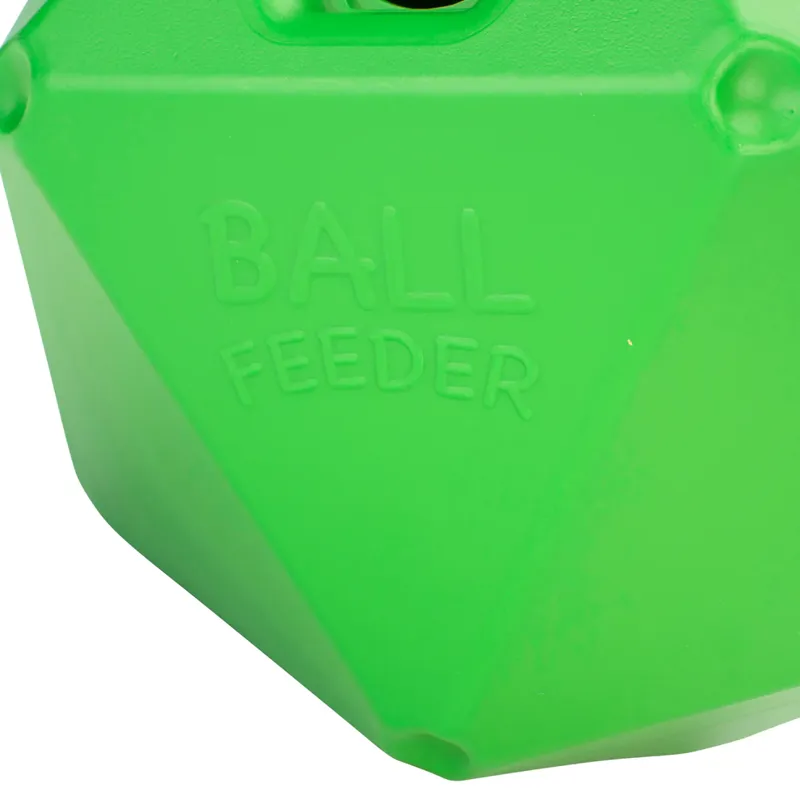 Shires Ball Feeder in Green-2