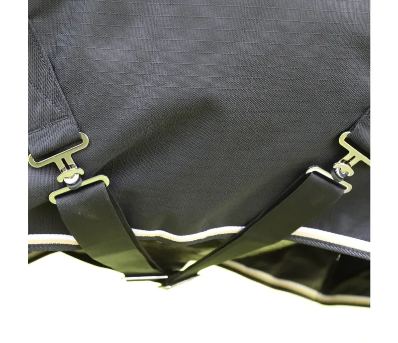 Shires Highlander Plus 200 Combo Turnout Rug in Black-4
