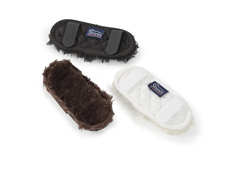 Shires Supa Fleece Chin Guard