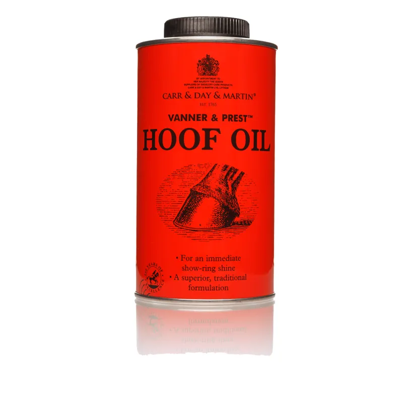 Carr and Day and Martin Vanner and Prest Hoof Oil