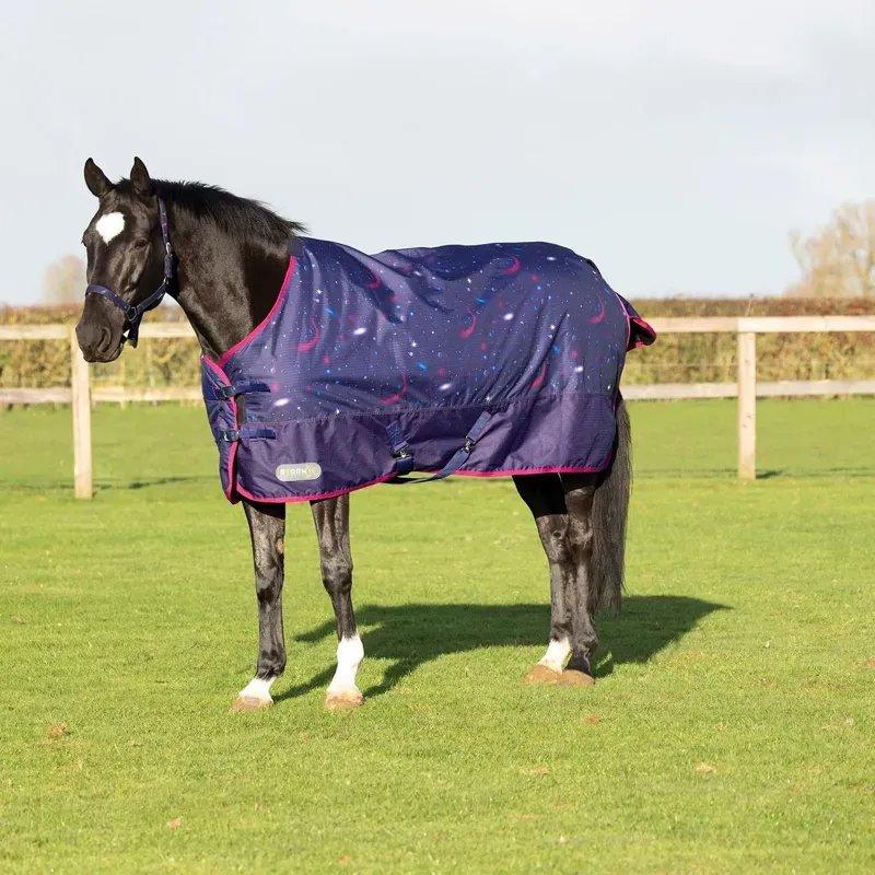 StormX Original Out Of This World 100g Turnout Rug in Navy and Magenta