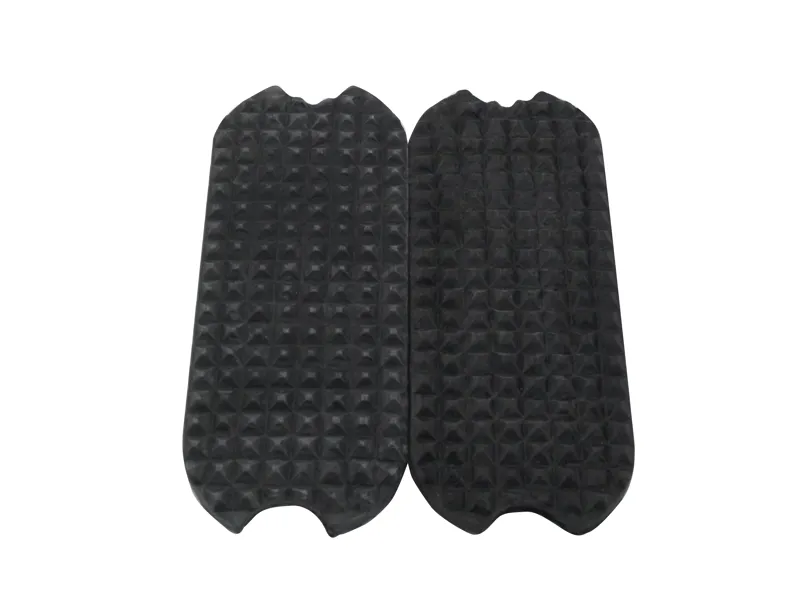 Fillis Stirrup Treads in Black